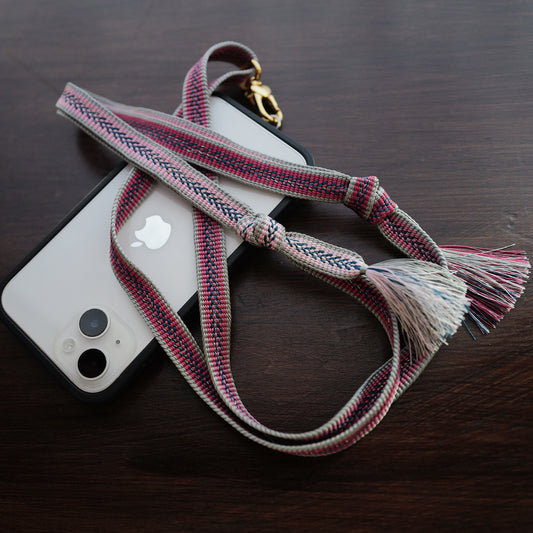 [Made-to-order] Smartphone shoulder strap/ Hand braiding Silk Kumihimo