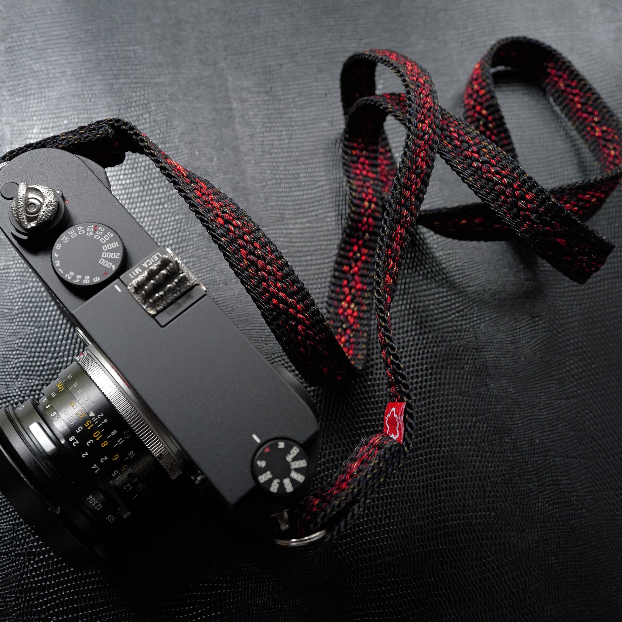 Made-to-order] 怪獣 - Kaiju - Camera Strap / Hand braiding Silk
