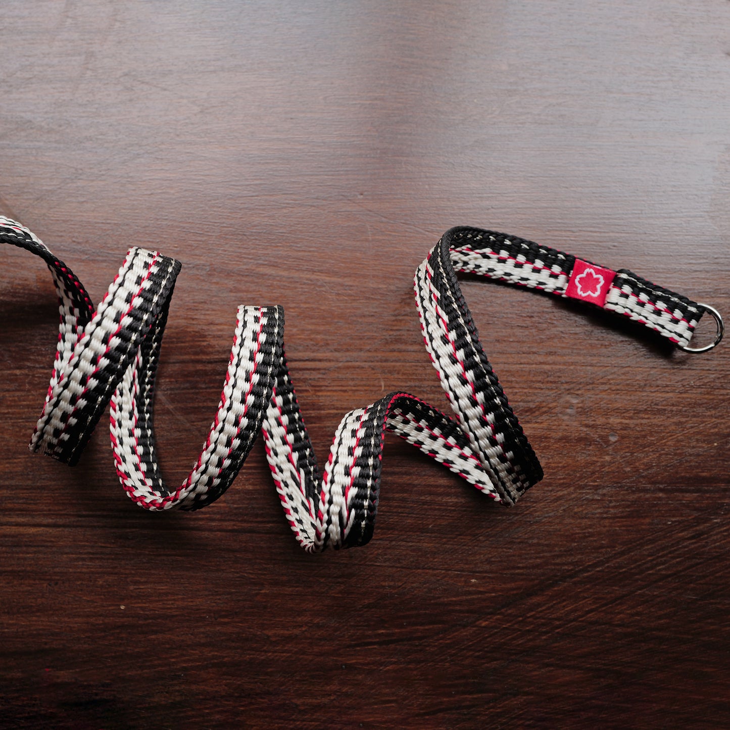 [Made-to-order]鶴 Tsuru - Auspicious Camera Strap / Hand braiding Silk Kumihimo