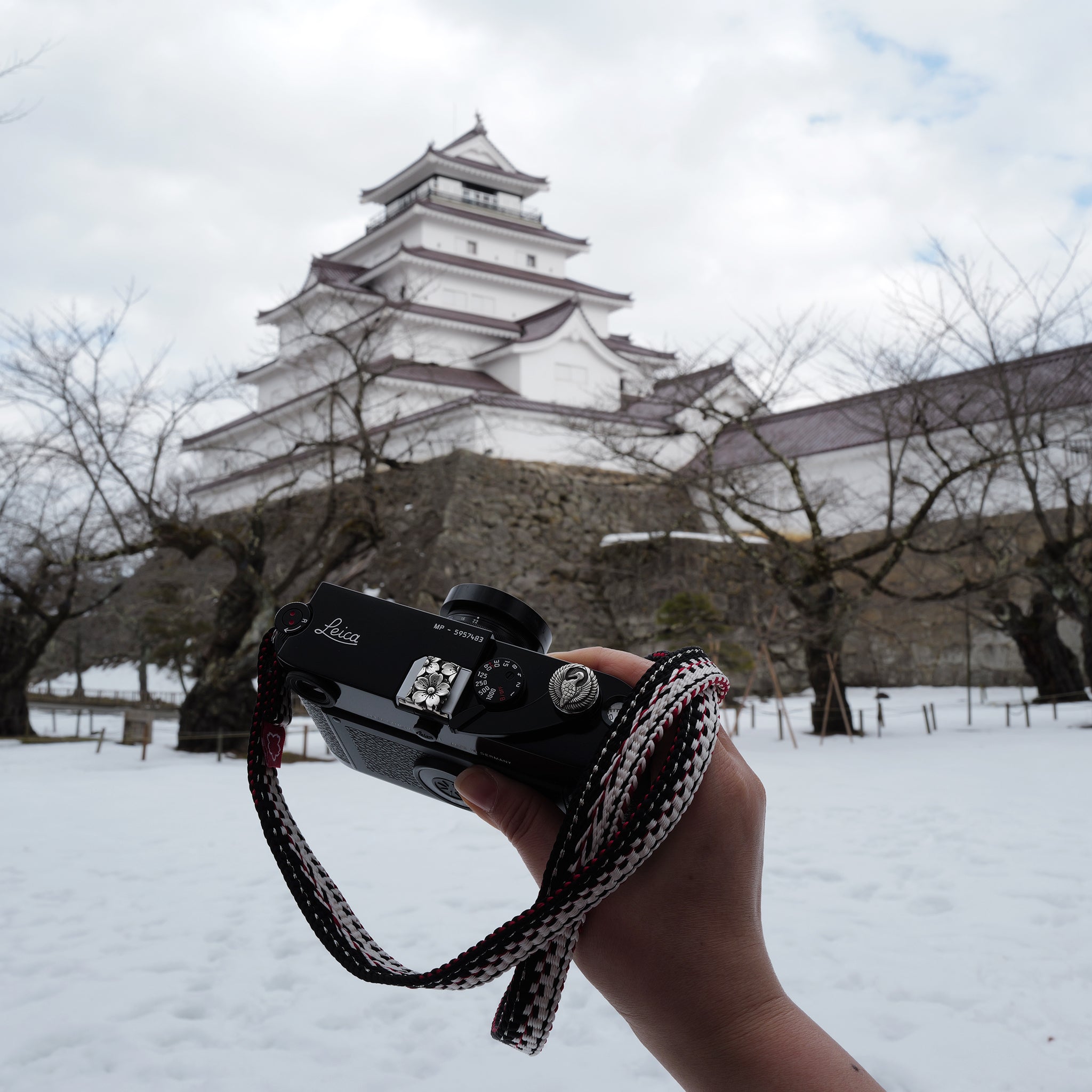 dosa/silk100%/size2/チャイナ/バンドカラー/ストライプ Made-to-order]鶴 Tsuru - Auspicious Camera Strap / Hand braiding