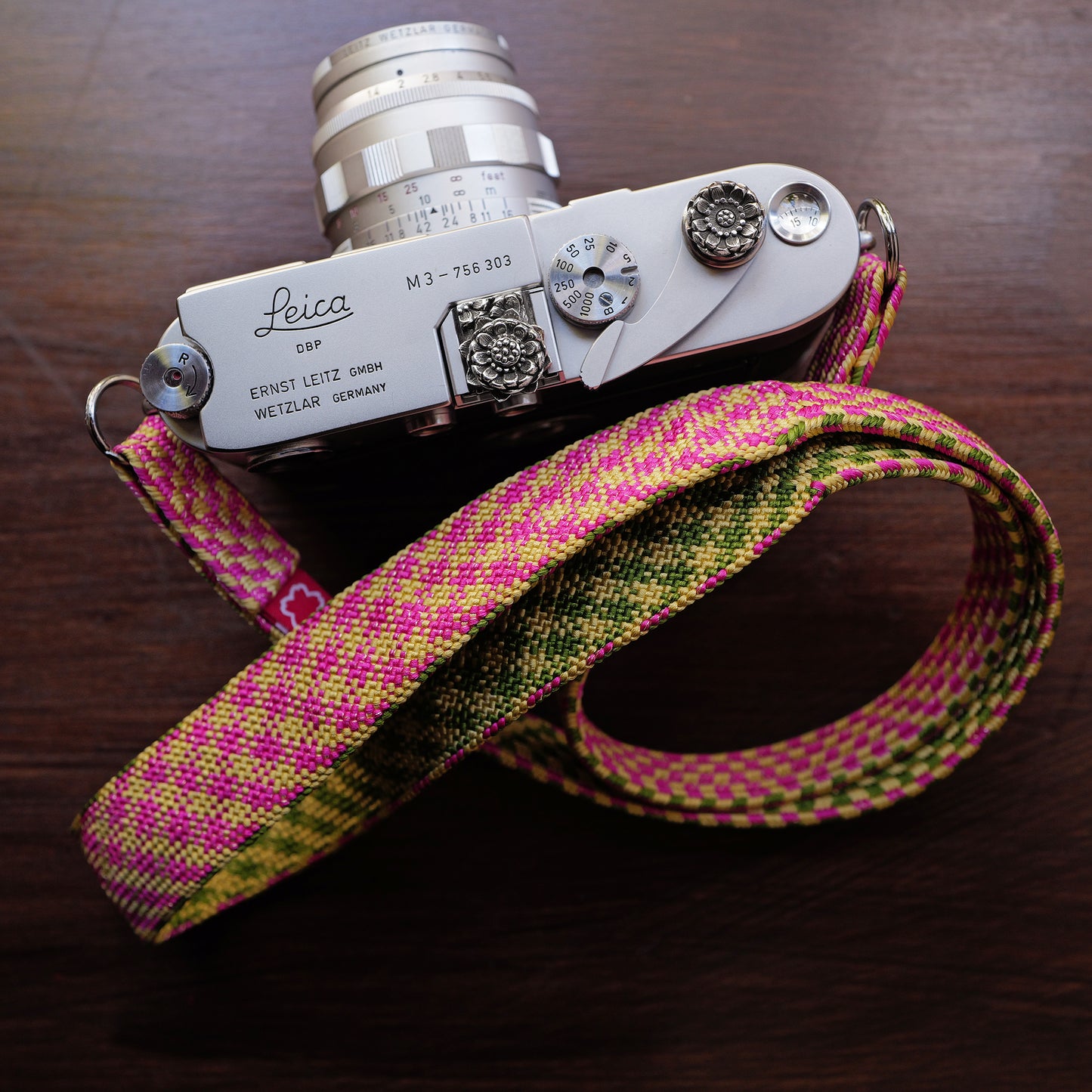 [Made-to-order]  Dancing Peony Camera Strap / 相撲 Sumo collection / Hand braiding Silk Kumihimo