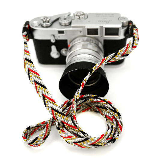 [Ready-made] Camera Strap / Hand braiding Silk Kumihimo/ Grey, Red, Brass colors/ 124cm