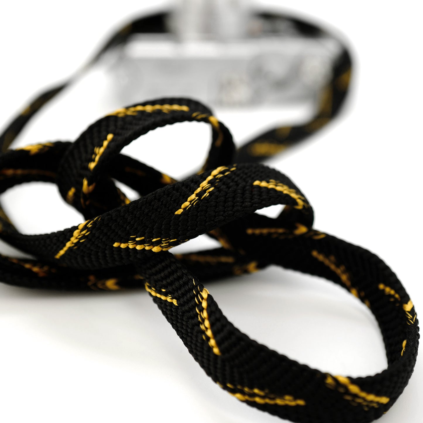 [Ready-made] Camera Strap / Hand braiding Silk Kumihimo/ Brack and Gold / -140cm