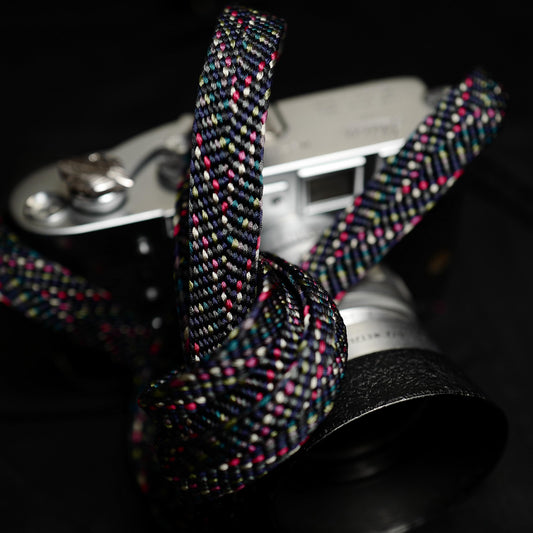 [Made-to-order] Tokyo night camouflage Camera Strap / Hand braiding and Hand-dyed premium Silk Kumihimo/ -130cm